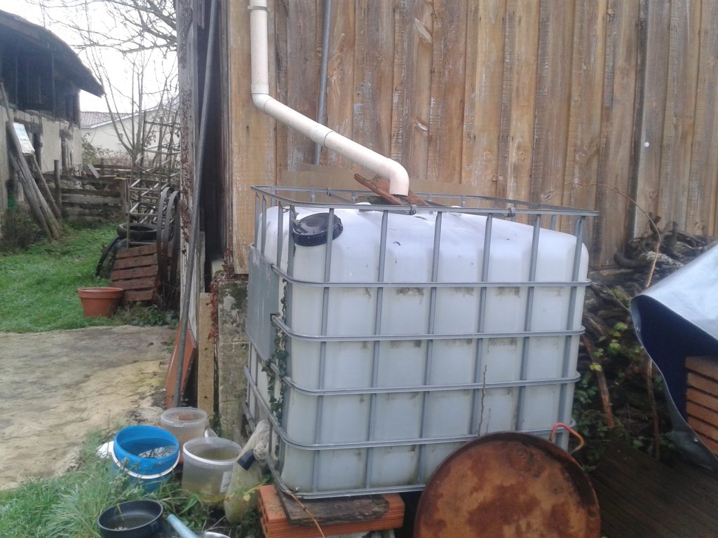 Pourquoi et comment récupérer l'eau de pluie