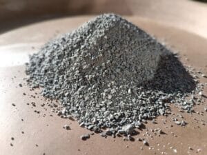 Poudre de basalte pour le jardin