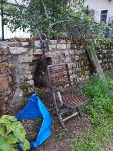 Coin de repos pour le jardinier